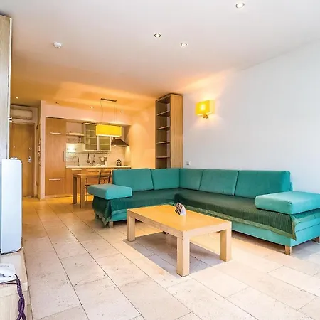 Amazing In With Sauna, 2 Bedrooms And Swimming Pool Apartman *